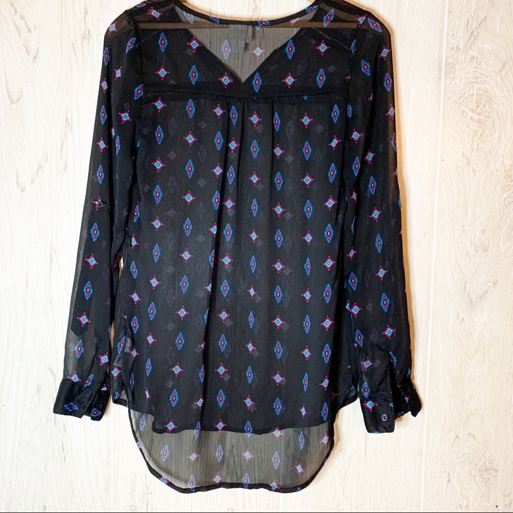 Women tribal print long sleeve pull over blouse